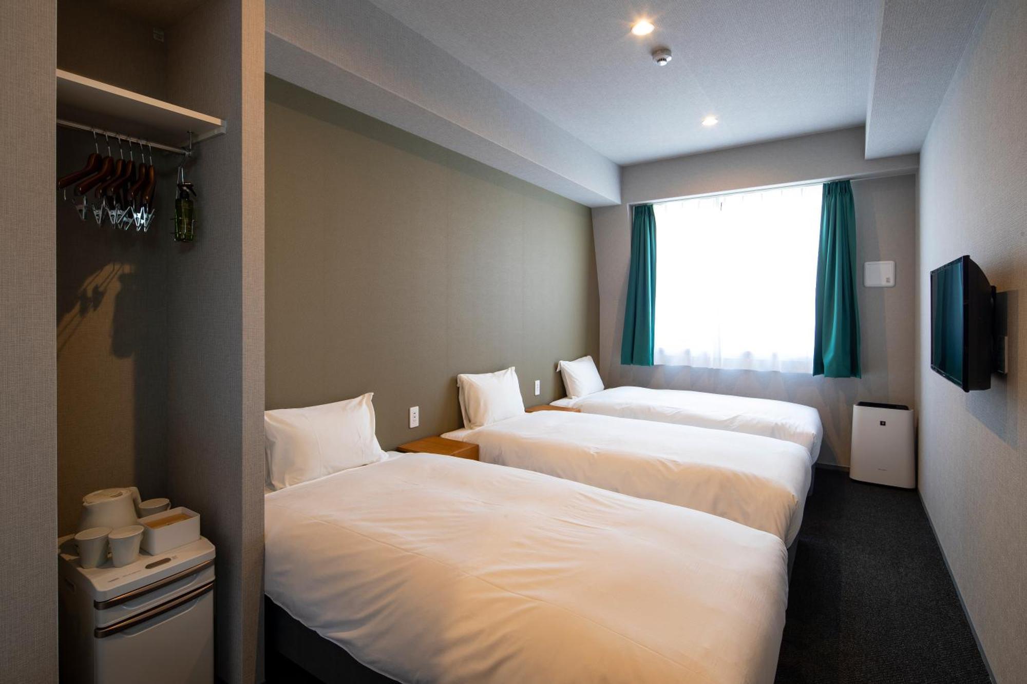 Imano Osaka Shinsaibashi Hostel Екстер'єр фото